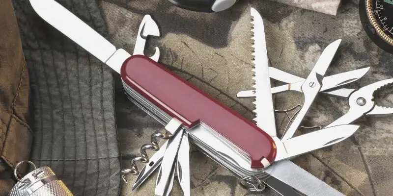 Best Multitool for Backpacking in 2022